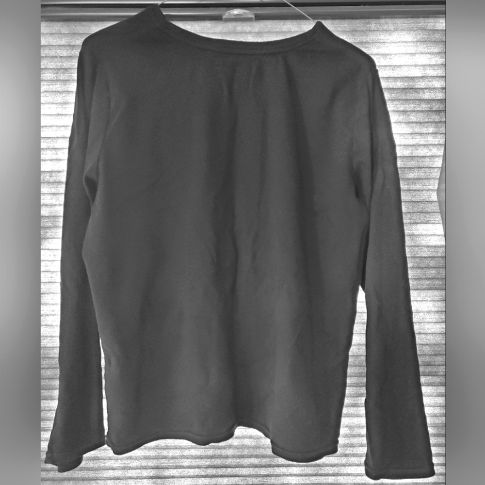 SENT TO THREDUP...Christmas Sweatshirt - Picture 4 of 5